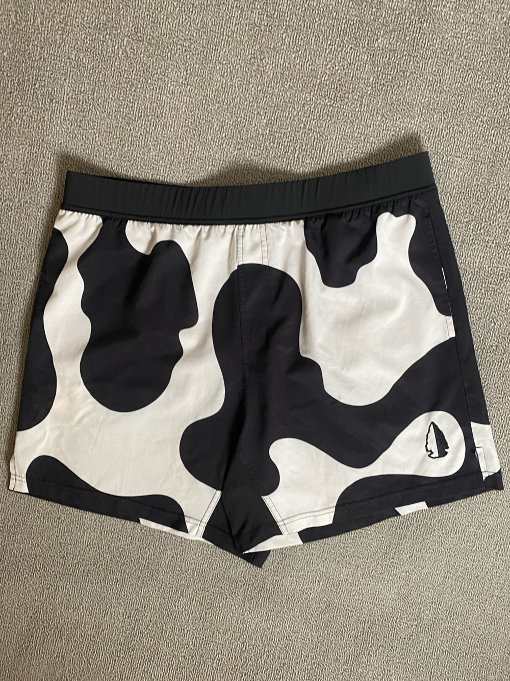 Tachuntfish Performance Black and White Cow Print Athletic Running Fight Shorts